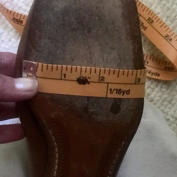 Gravati-David’s (of Toronto) Hand Made Loafers. All leather. Size 6.5. - Picture 5 of 6